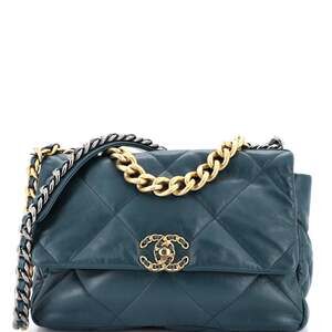 Chanel 19 Flap Bag Quilted Leather #219358C47B